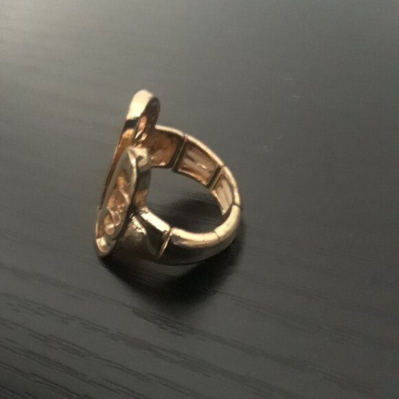 Gold Fancy Cursive Letter N Initial Ring - Picture 3 of 8